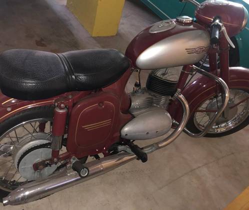 JAWA CZ 